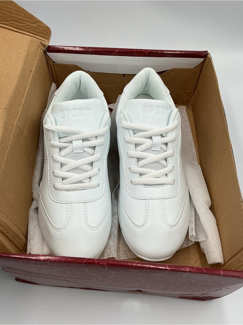 SPORT brand Lace-Up Girls Cheerleader White Sneakers Shoe Size 3/3.5 (36) NIB